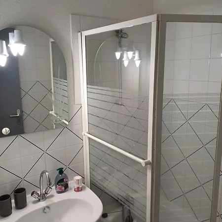 Appt 2 Pieces 32m2 Avec Loggia Vitree Ref 4001 شقة