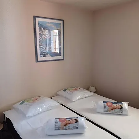 Apartment Appt 2 Pieces 32m2 Avec Loggia Vitree Ref 4001 *