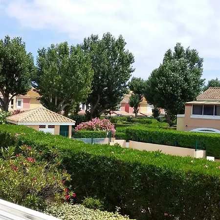 Appt 2 Pieces 32m2 Avec Loggia Vitree Ref 4001 Apartment Le Castellas